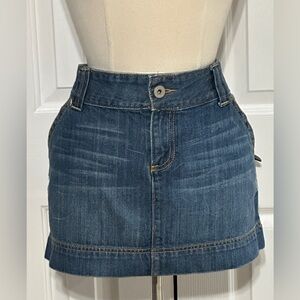 Old Navy Ultra Low Waist Denim Mini Skirt Size 10 100% Cotton